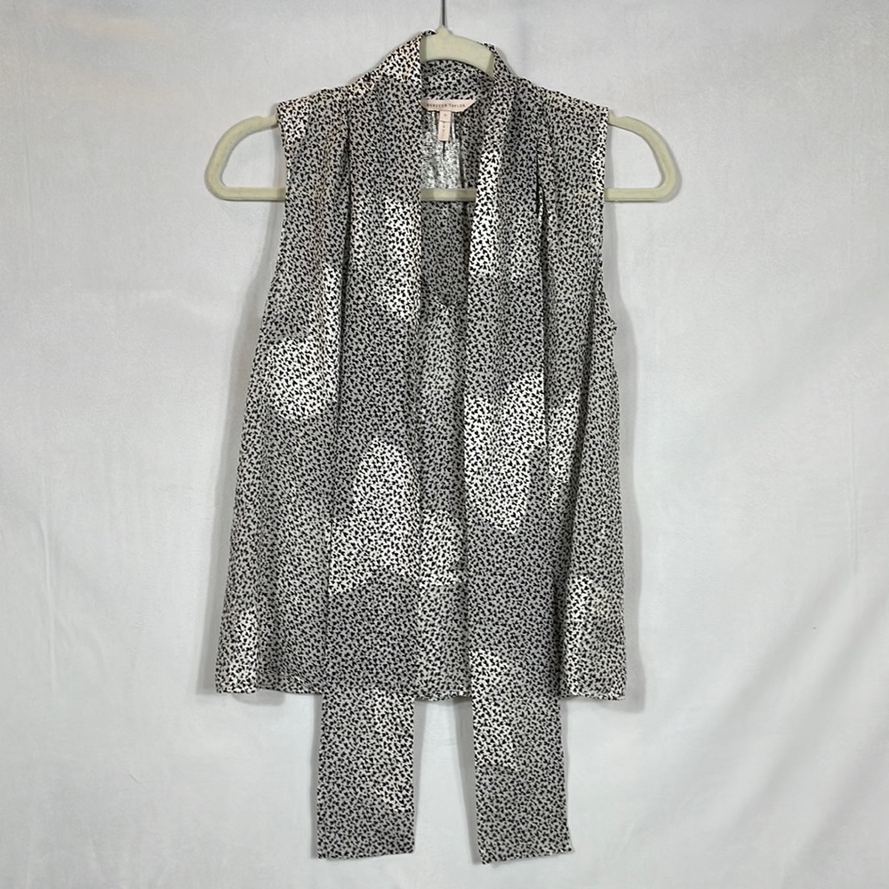 Rebecca Taylor Top Blouse Silk 0 Toes At The Neck EUC